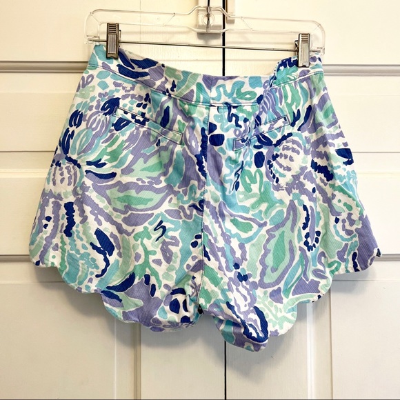 Lilly Pulitzer 5" BUTTERCUP SCALLOP HEM SHORT in Lilly’s Lilac Nice Ink Size 10 - Picture 7 of 13
